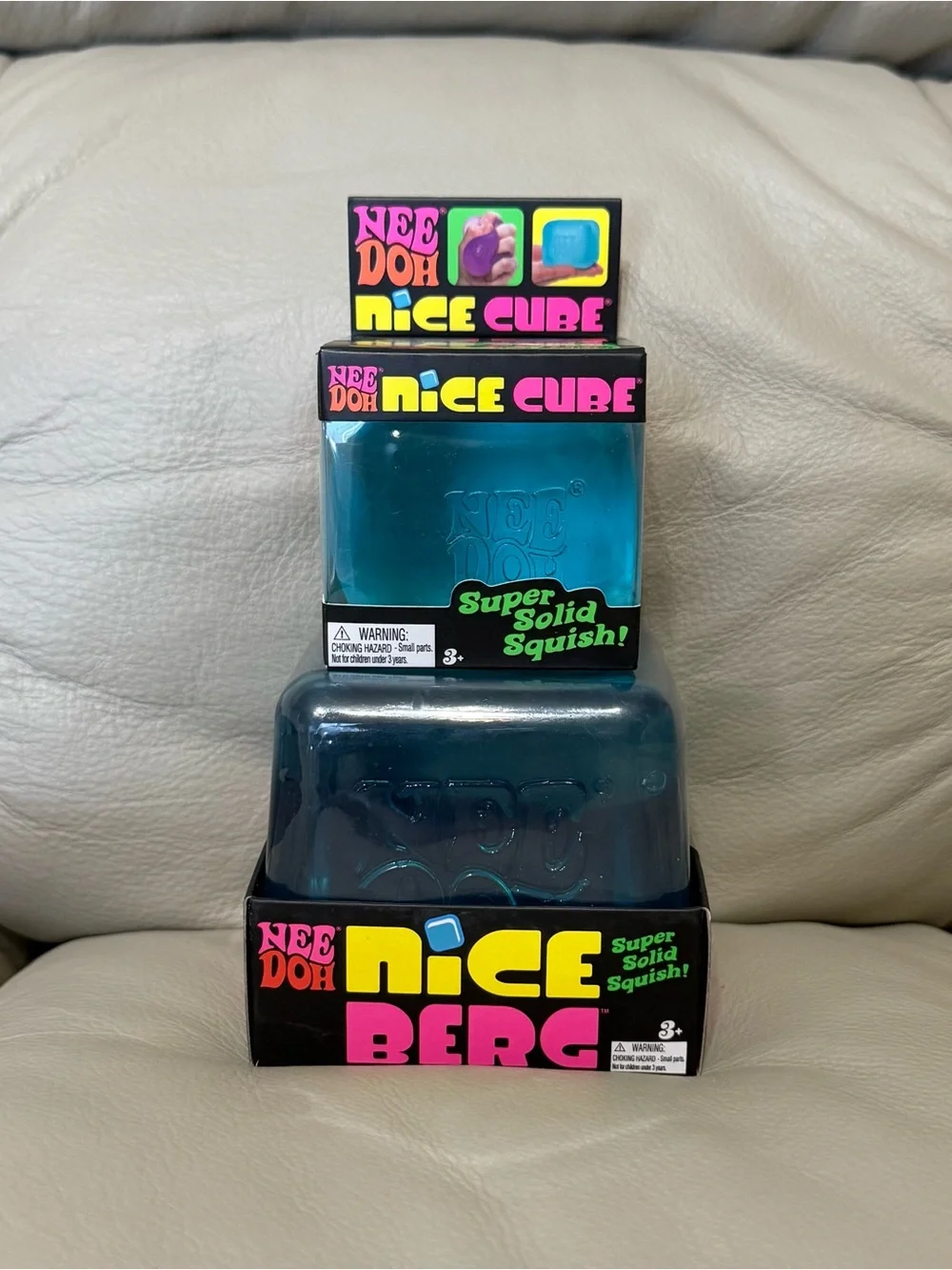 NEW NeeDoh Nice Berg Blue XL Giant & Blue NeeDoh Nice Cube Super Solid Squish